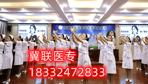 上醫(yī)學(xué)中?？梢钥甲o士資格證嗎？